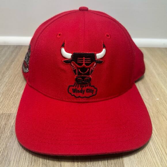 Windy City Bulls 47 Brand Snapback Hat-Adjustable Red Eastern Conference Patch - Picture 1 of 8
